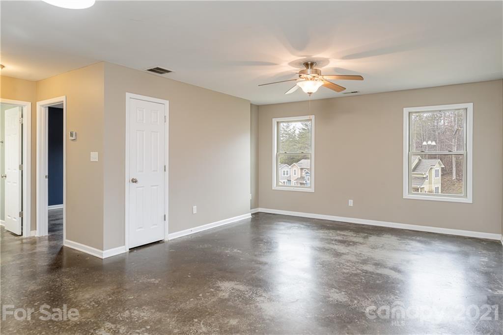 36 Compass Park Drive Weaverville NC 28787
