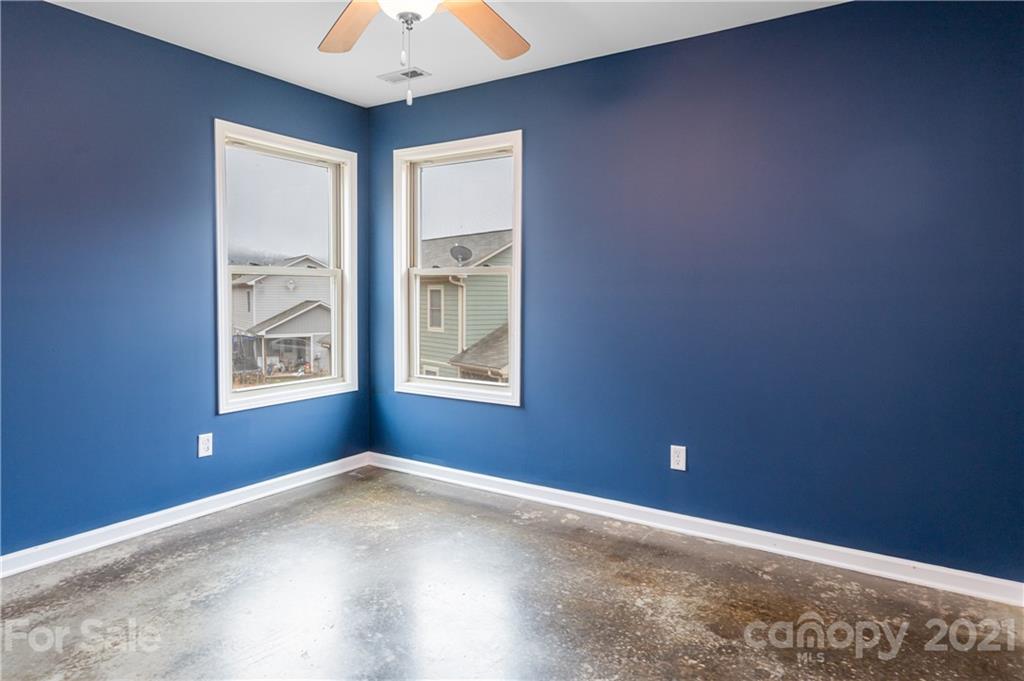 36 Compass Park Drive Weaverville NC 28787
