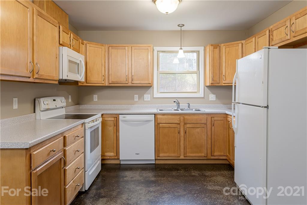 36 Compass Park Drive Weaverville NC 28787