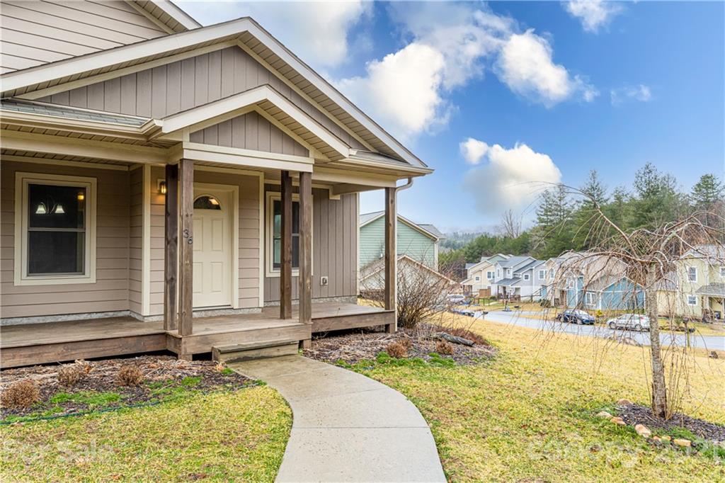 36 Compass Park Drive Weaverville NC 28787