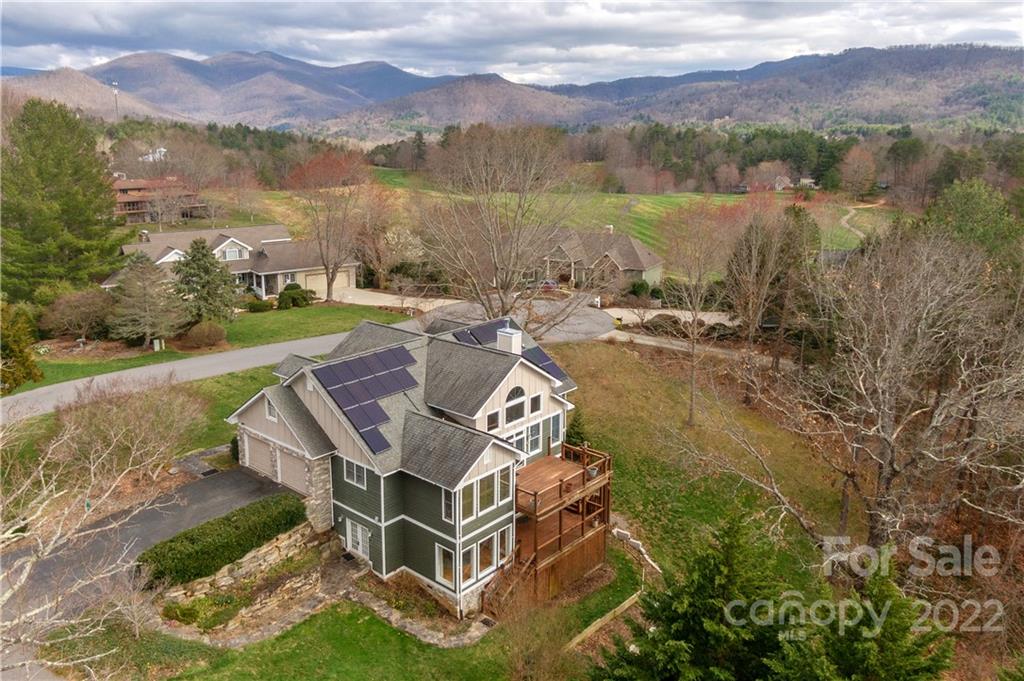 1 Crescent Court Weaverville NC 28787