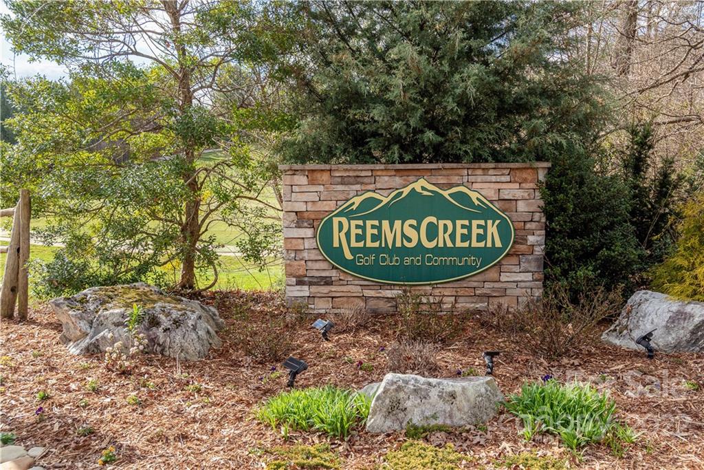 1 Crescent Court Weaverville NC 28787
