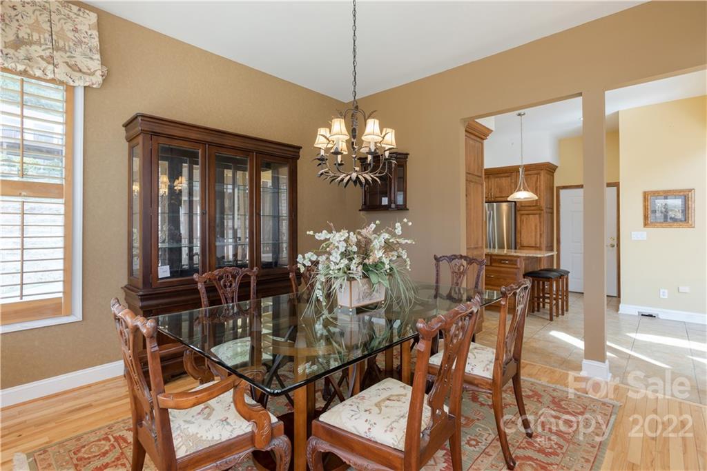 1 Crescent Court Weaverville NC 28787
