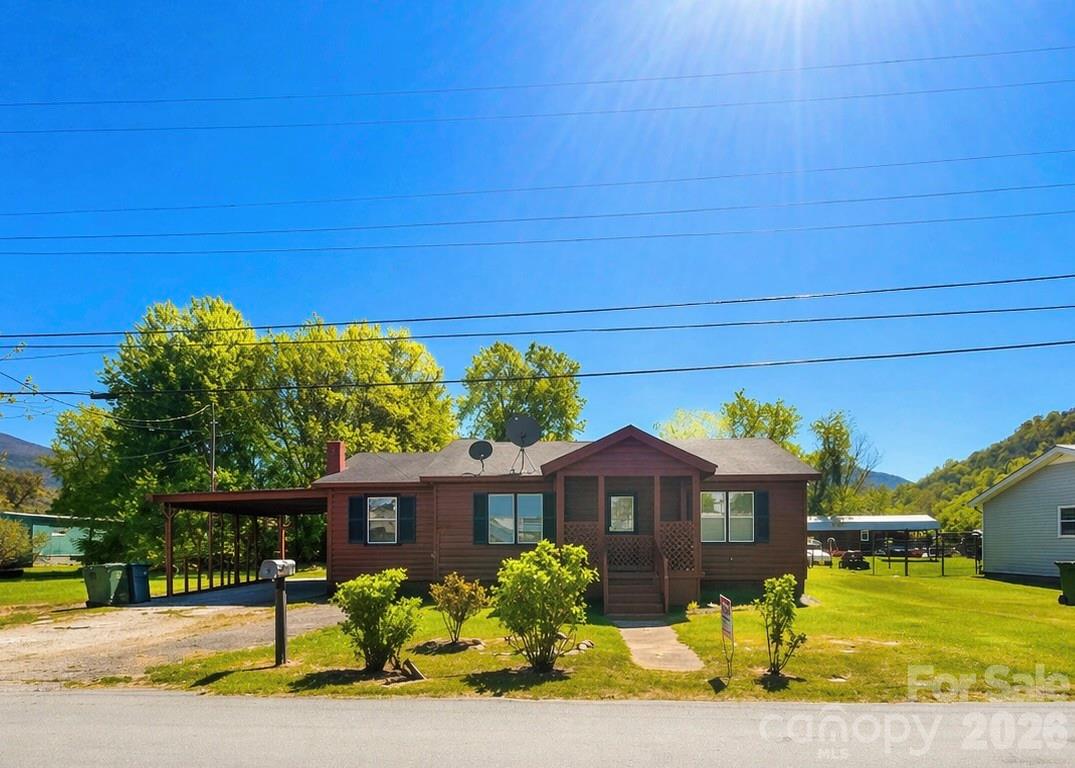 51 Robinson Street Waynesville NC 28786