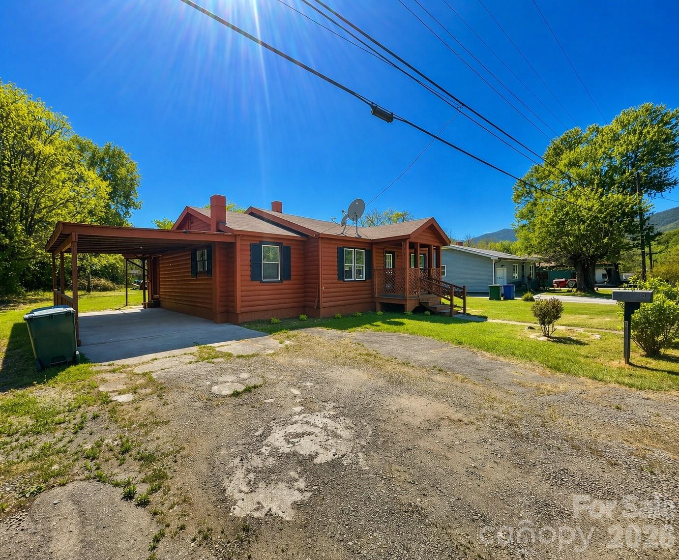 51 Robinson Street Waynesville NC 28786