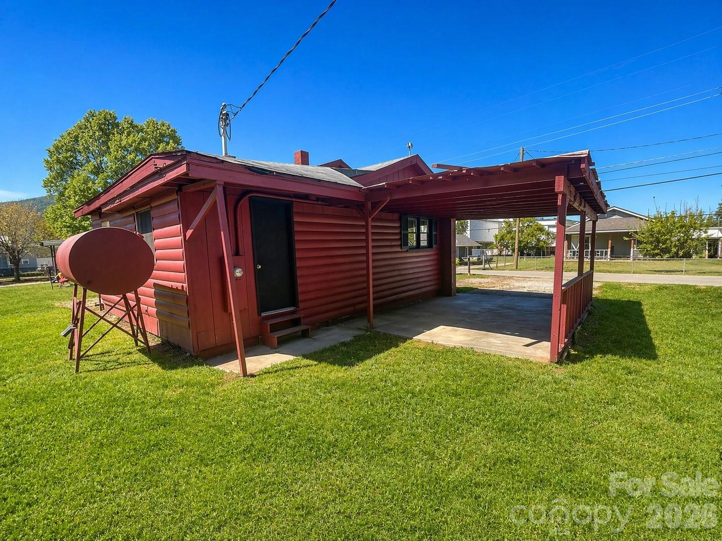 51 Robinson Street Waynesville NC 28786