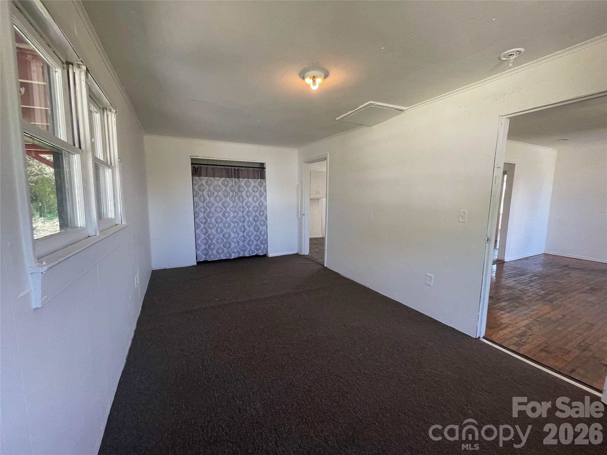 51 Robinson Street Waynesville NC 28786