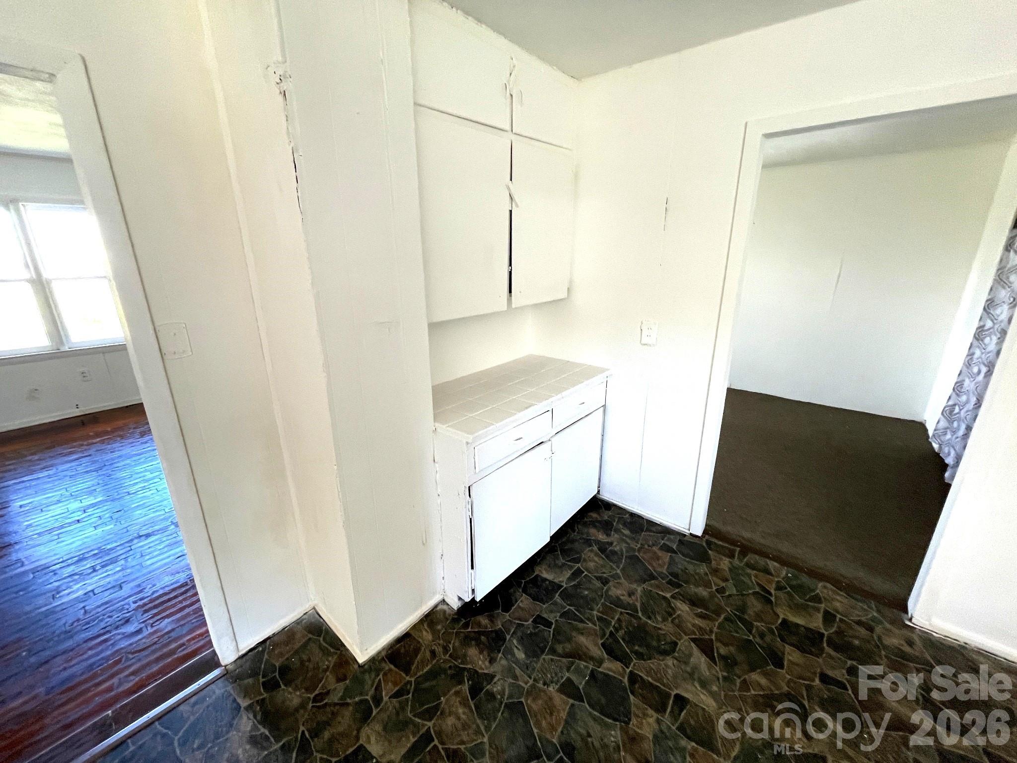 51 Robinson Street Waynesville NC 28786