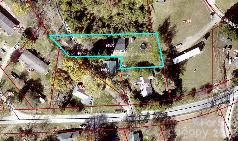 10 Lands End Drive Candler NC 28715
