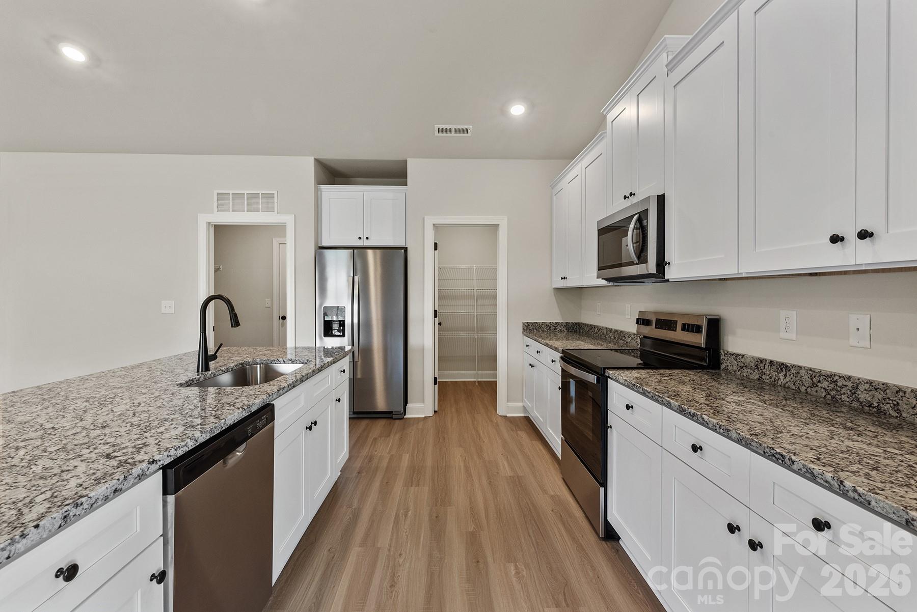 3629 Narrow Lane Charlotte NC 28215