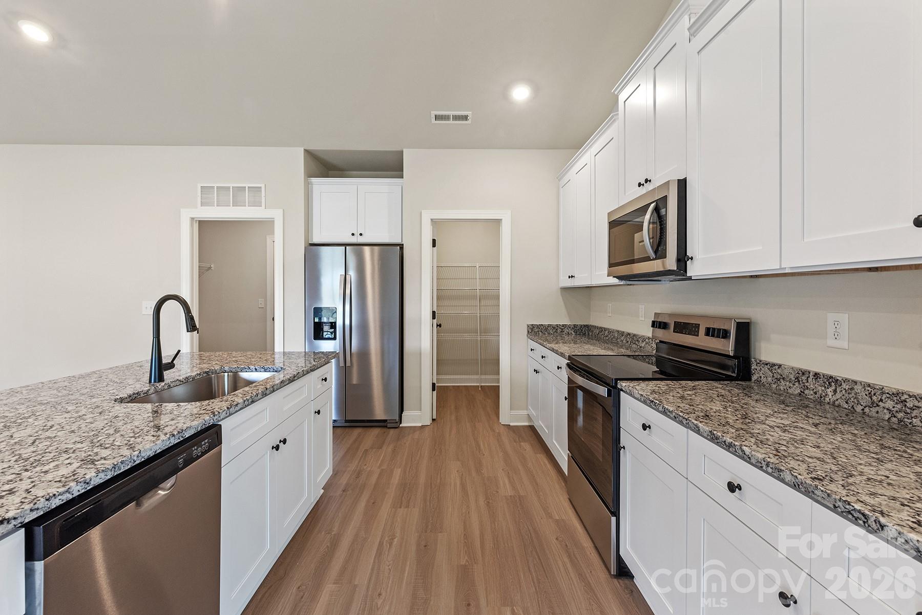 3629 Narrow Lane Charlotte NC 28215