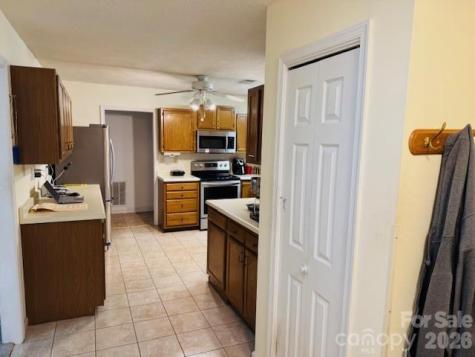 200 Dartcrest Drive Hendersonville NC 28792