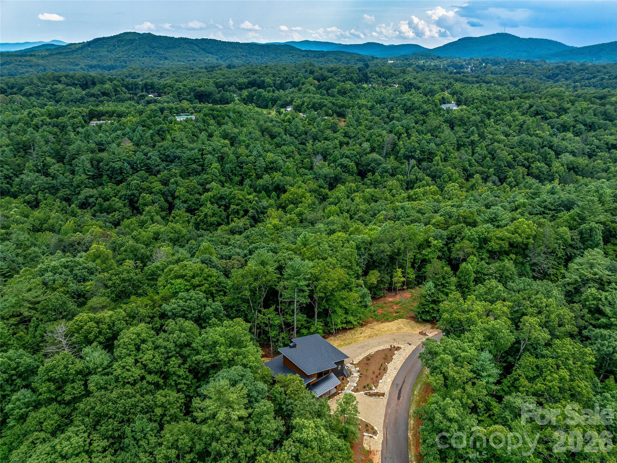 1180 West Lake Road Marion NC 28752