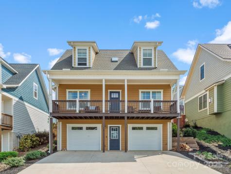 18 Greenwood Fields Drive Asheville NC 28804