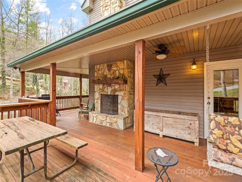 3975 Mountain Creek Road Robbinsville NC 28771