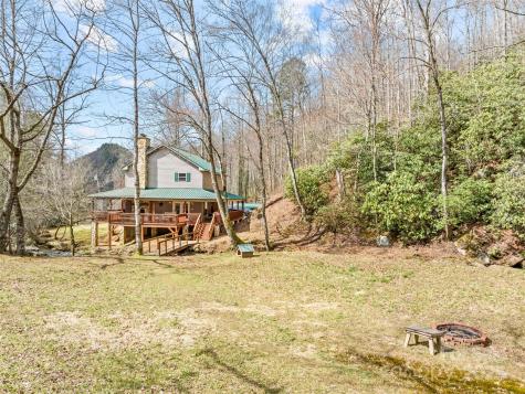 3975 Mountain Creek Road Robbinsville NC 28771