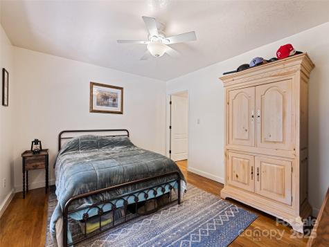 3975 Mountain Creek Road Robbinsville NC 28771