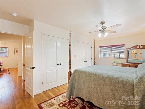 3975 Mountain Creek Road Robbinsville NC 28771
