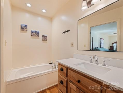 3975 Mountain Creek Road Robbinsville NC 28771