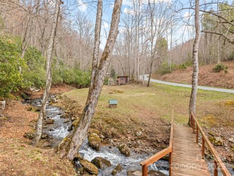 3975 Mountain Creek Road Robbinsville NC 28771