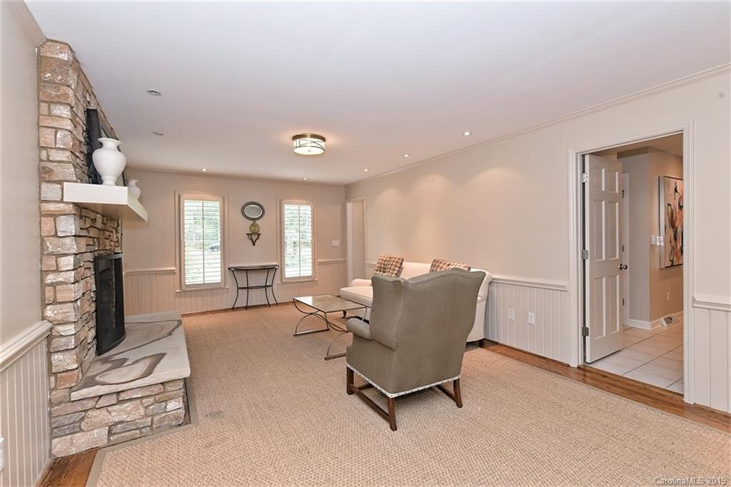 6014 Sharon Hills Road Charlotte NC 28210