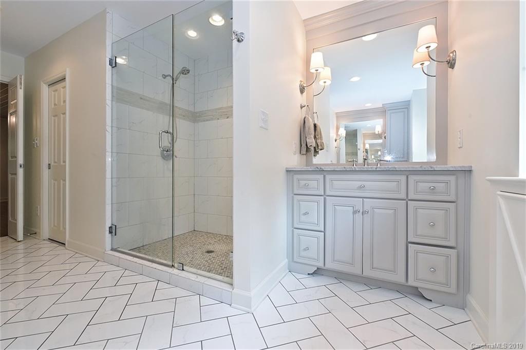 6014 Sharon Hills Road Charlotte NC 28210