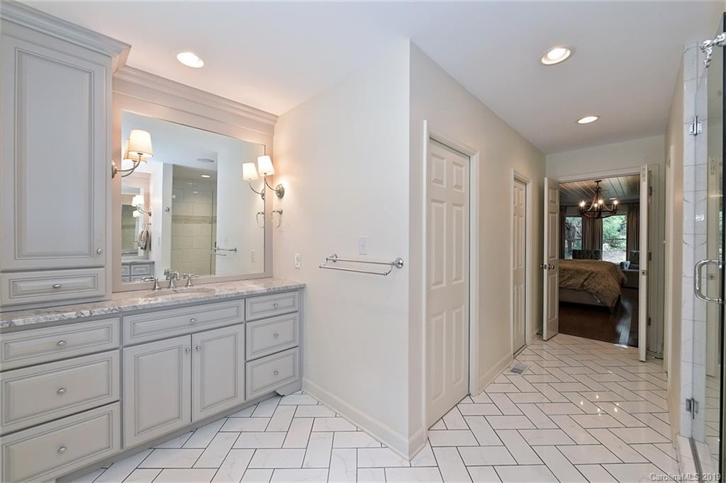 6014 Sharon Hills Road Charlotte NC 28210
