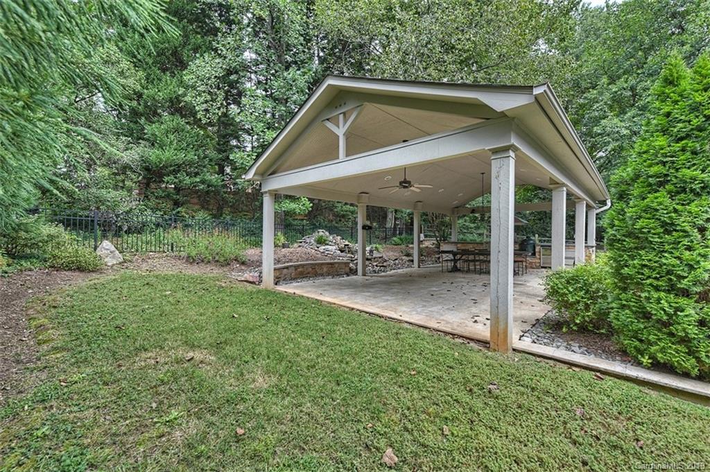 6014 Sharon Hills Road Charlotte NC 28210
