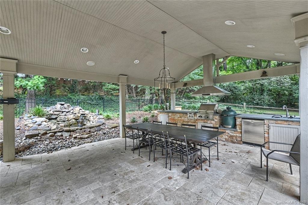 6014 Sharon Hills Road Charlotte NC 28210