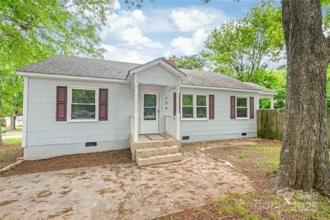 104 Willetta Drive Charlotte NC 28217