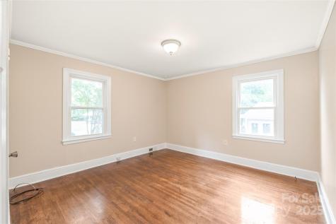 104 Willetta Drive Charlotte NC 28217