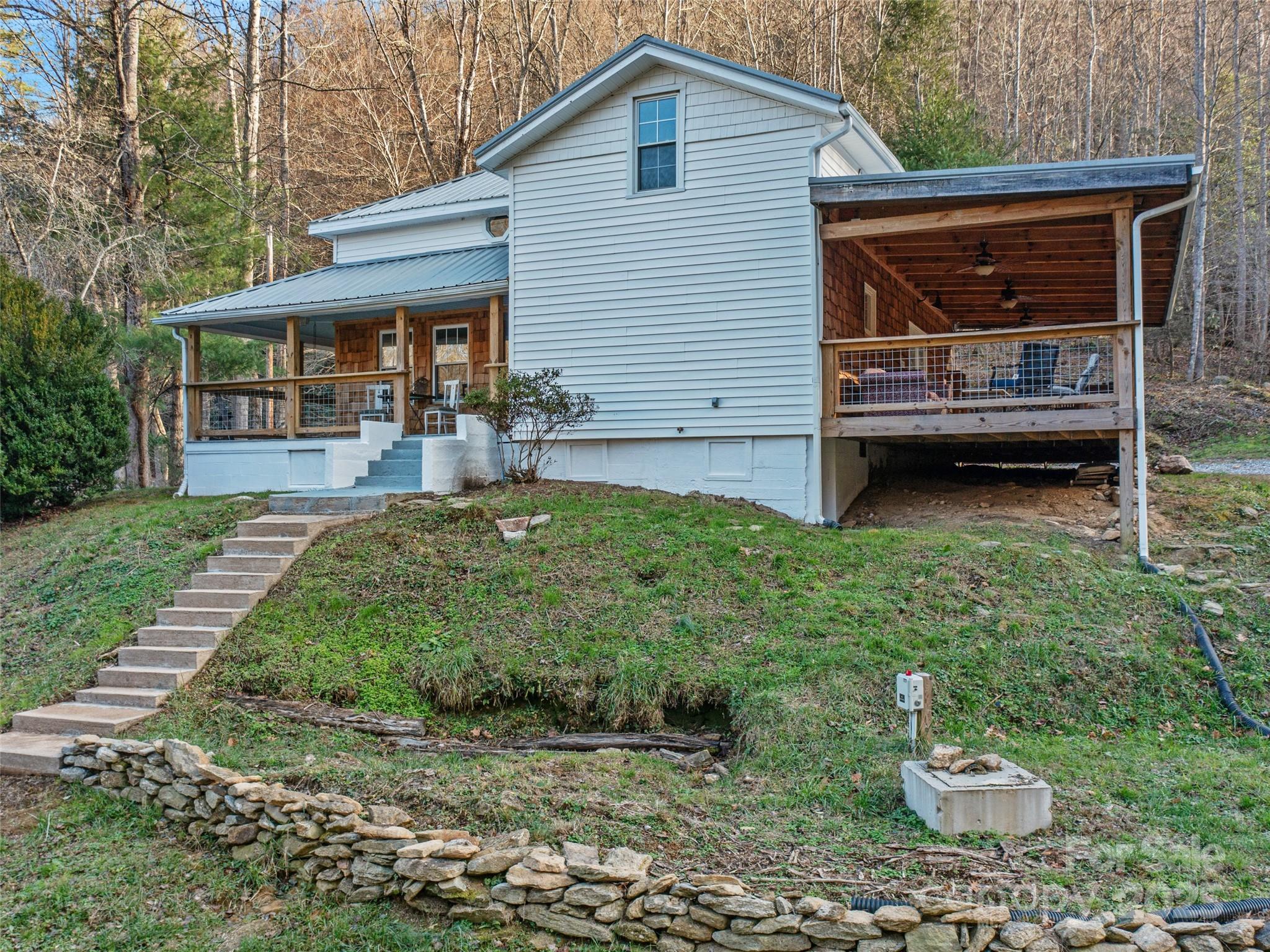 23 Katies Road Marshall NC 28753