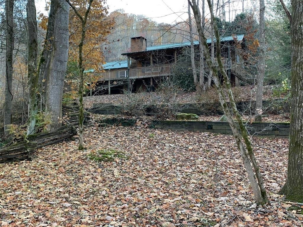 930 Dry Creek Road Robbinsville NC 28771