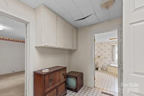 4541 Hartland Road Lenoir NC 28645