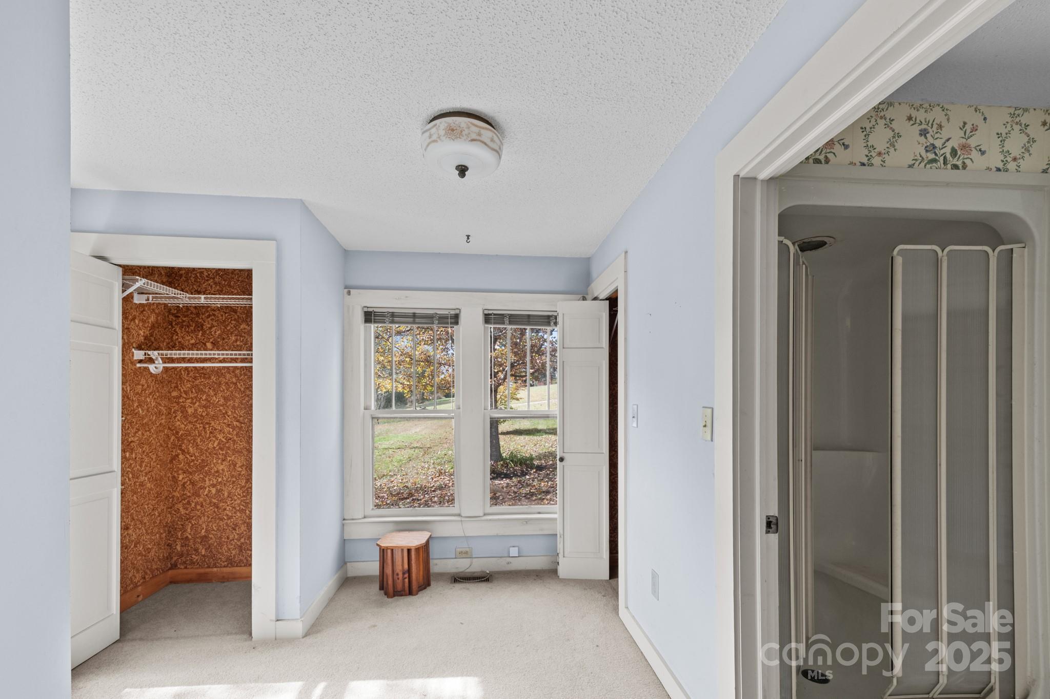 4541 Hartland Road Lenoir NC 28645