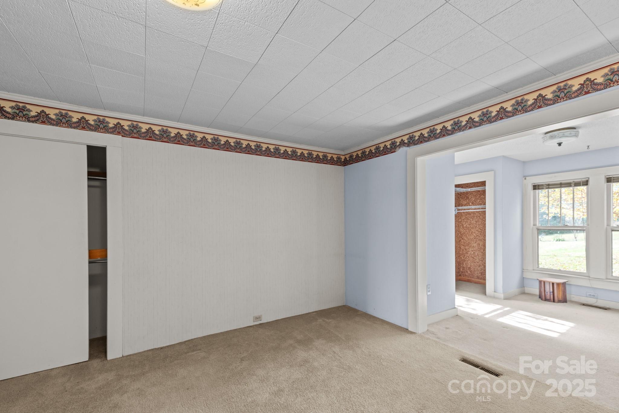 4541 Hartland Road Lenoir NC 28645