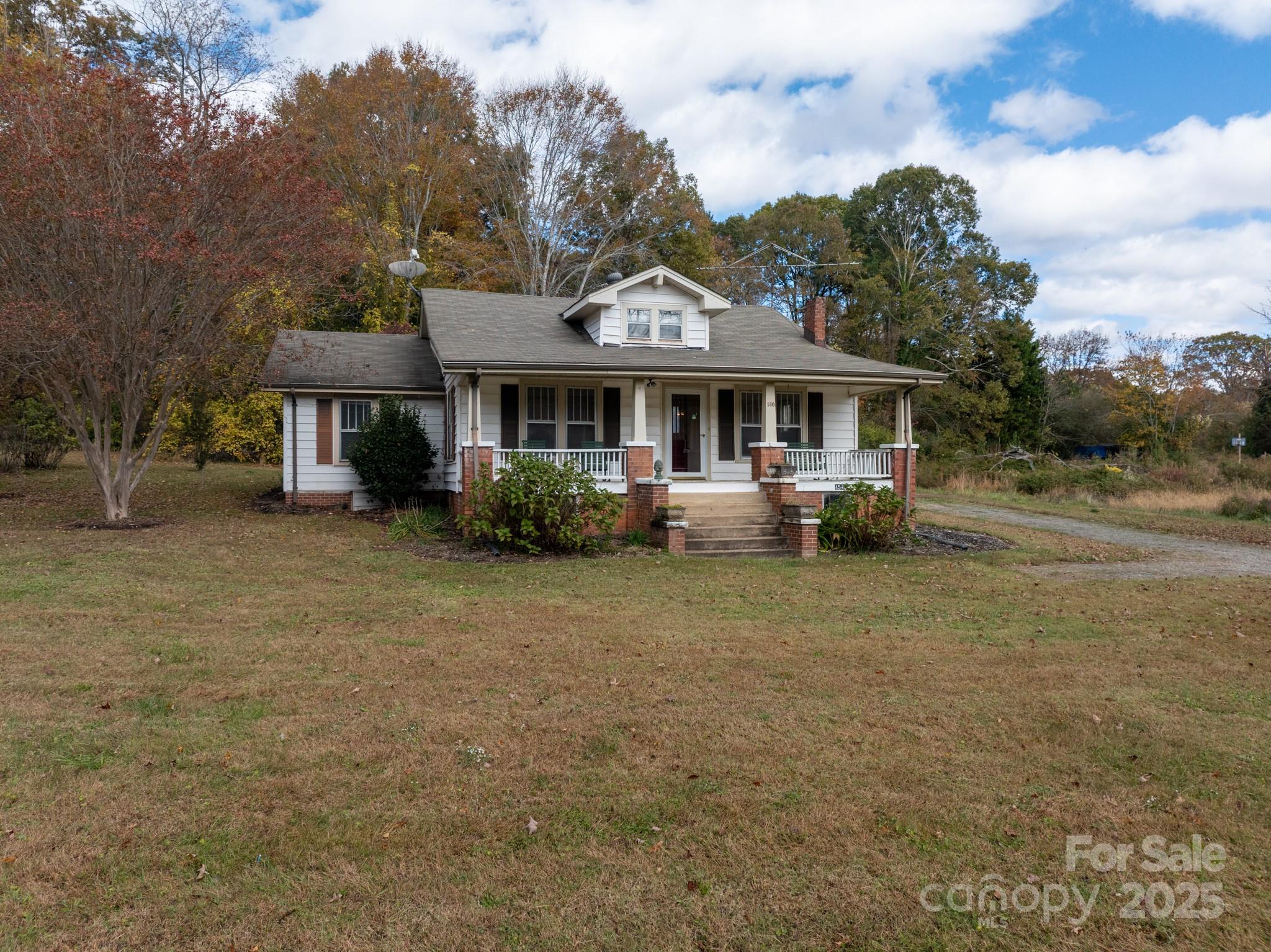 4541 Hartland Road Lenoir NC 28645