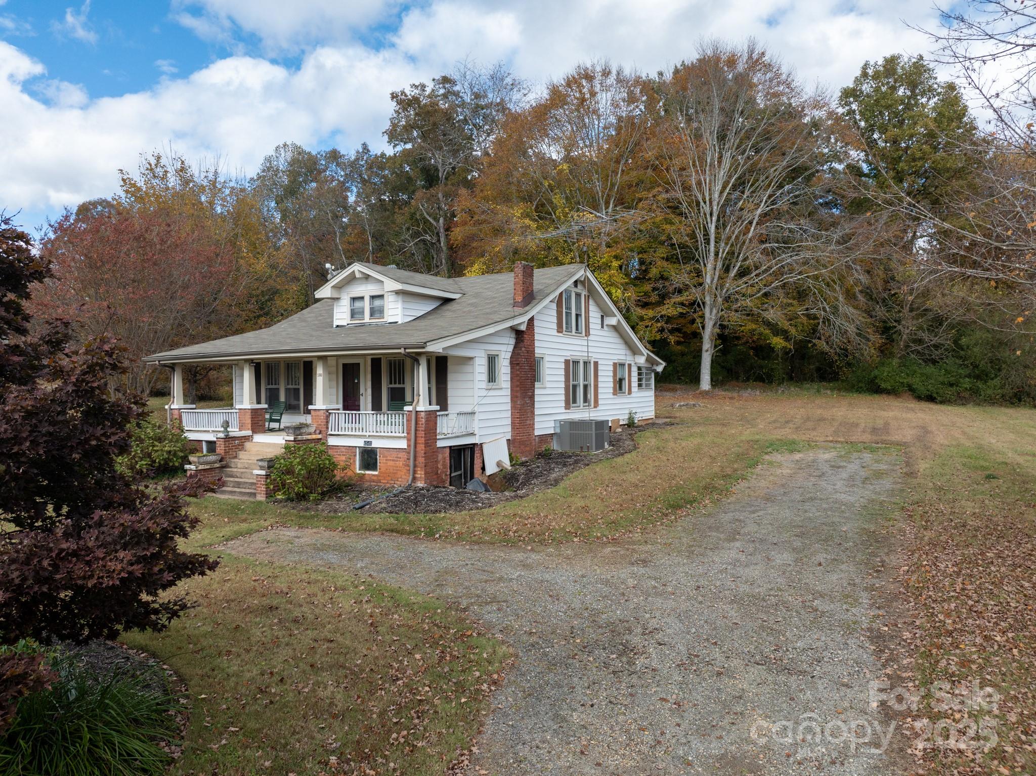 4541 Hartland Road Lenoir NC 28645