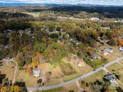 4541 Hartland Road Lenoir NC 28645