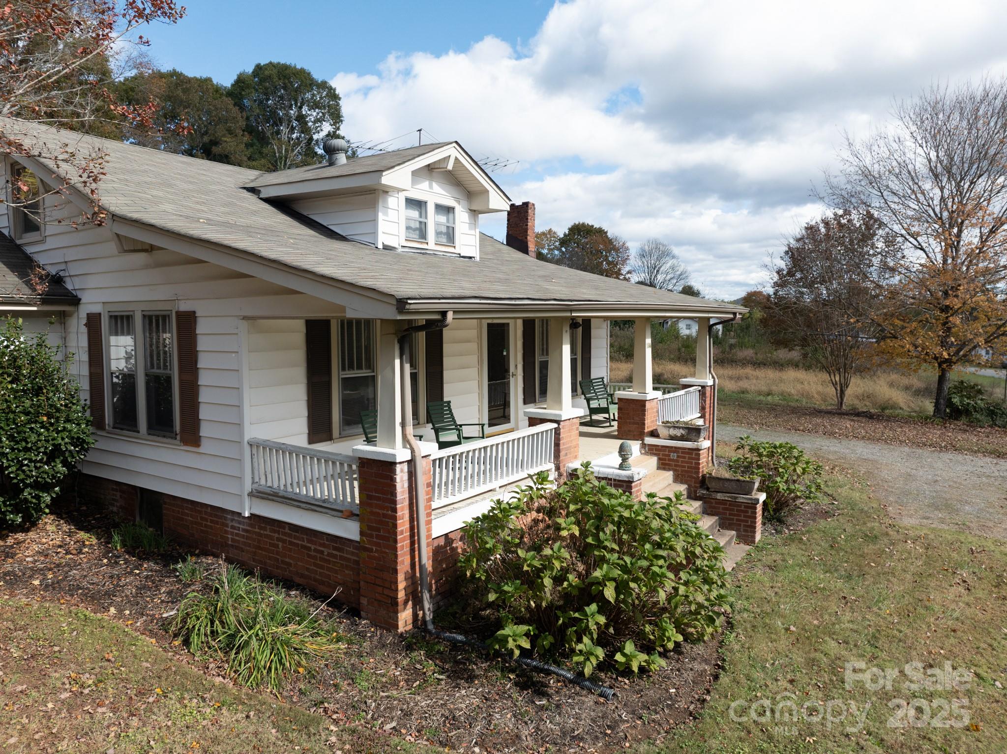 4541 Hartland Road Lenoir NC 28645