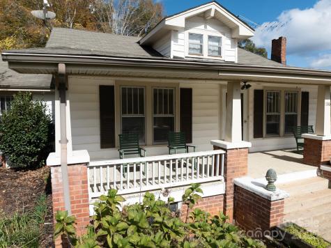 4541 Hartland Road Lenoir NC 28645