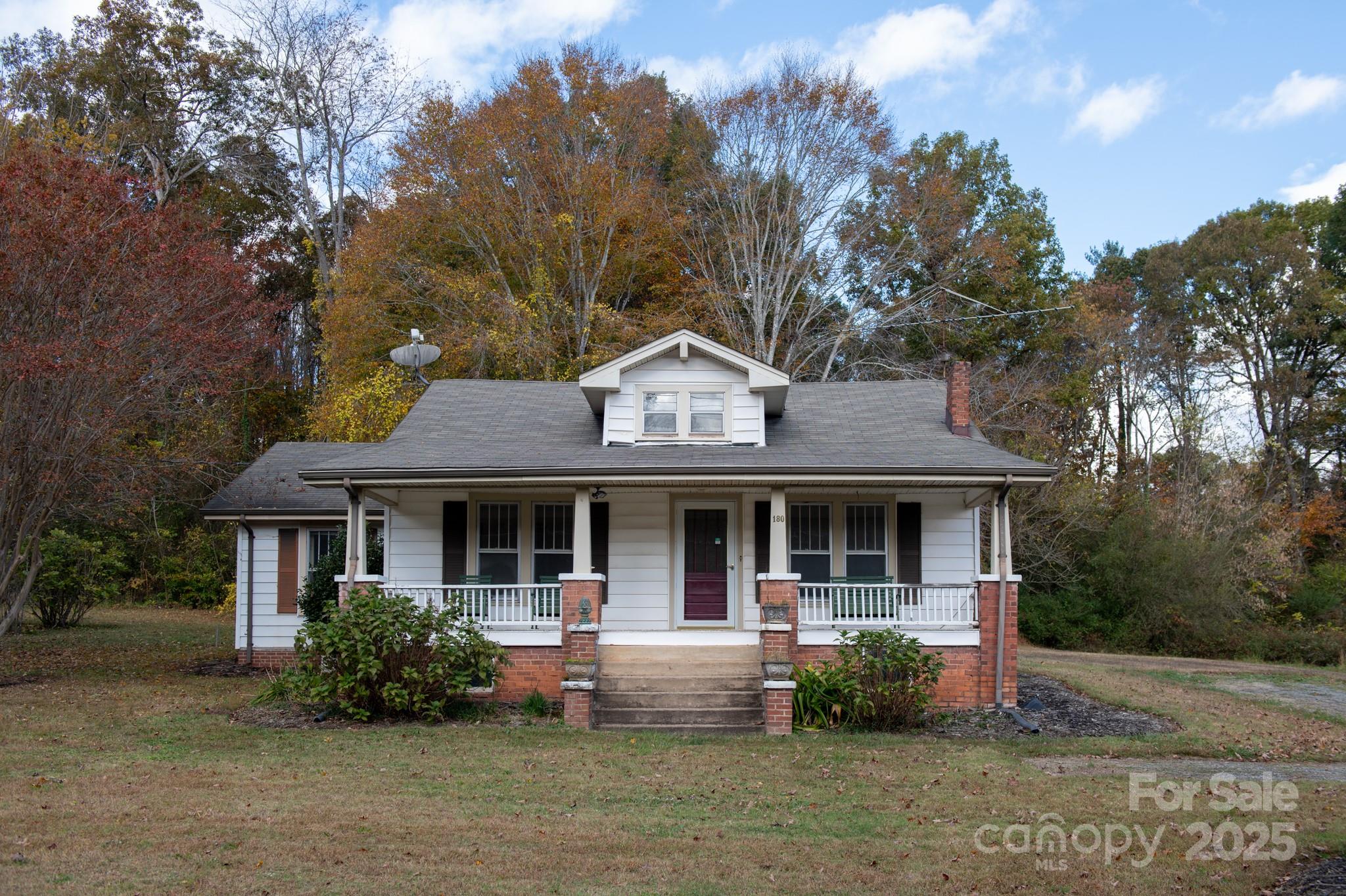 4541 Hartland Road Lenoir NC 28645
