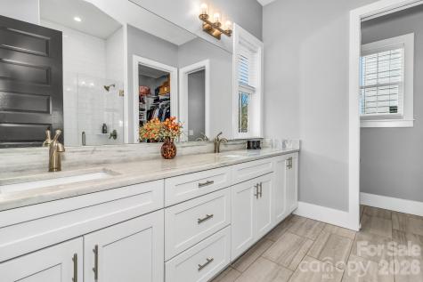 20 Phillip Lane Arden NC 28704