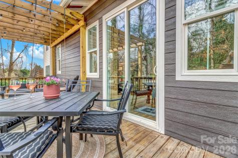 20 Phillip Lane Arden NC 28704