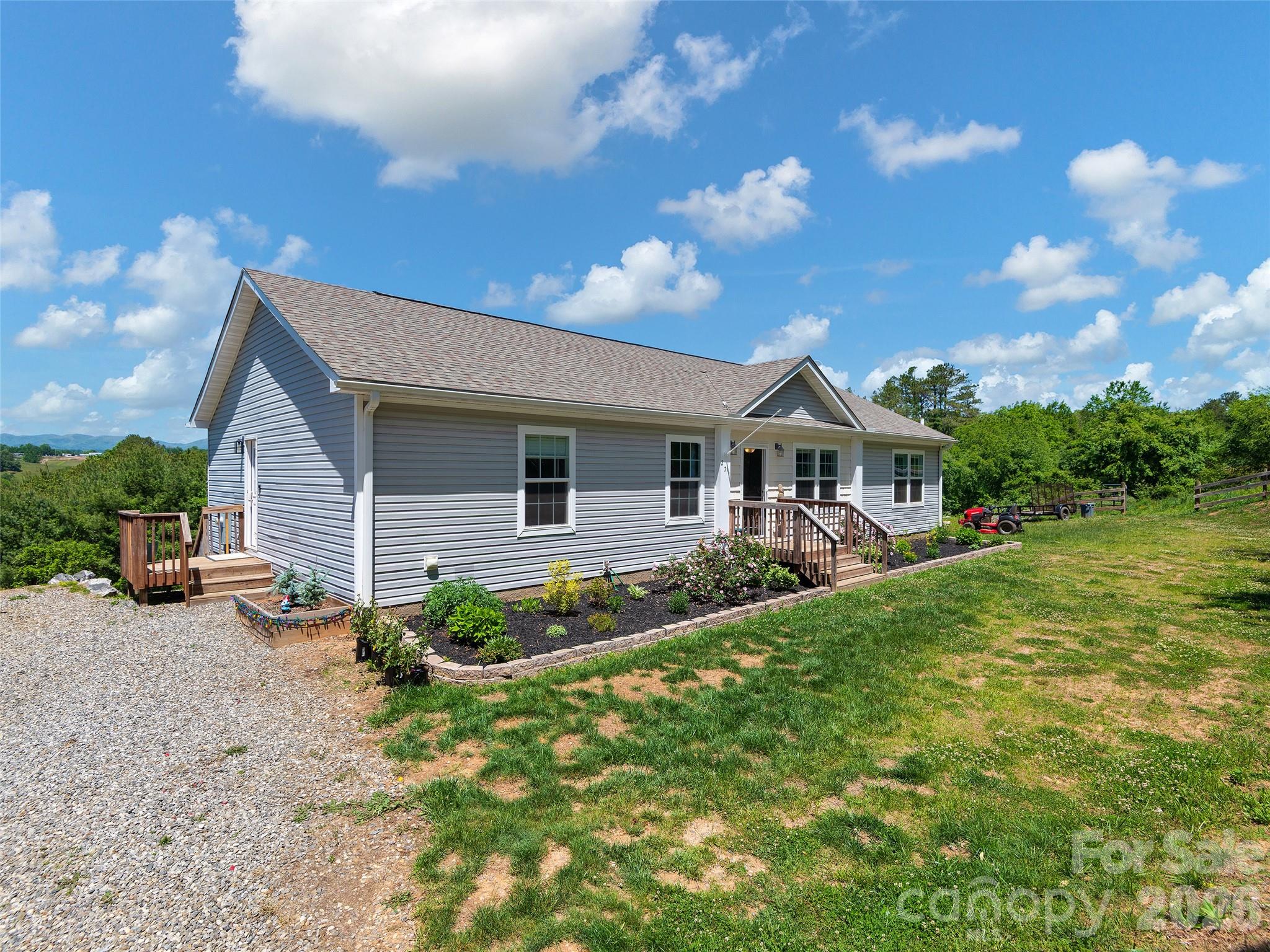 271 Sluder Branch Road Leicester NC 28748