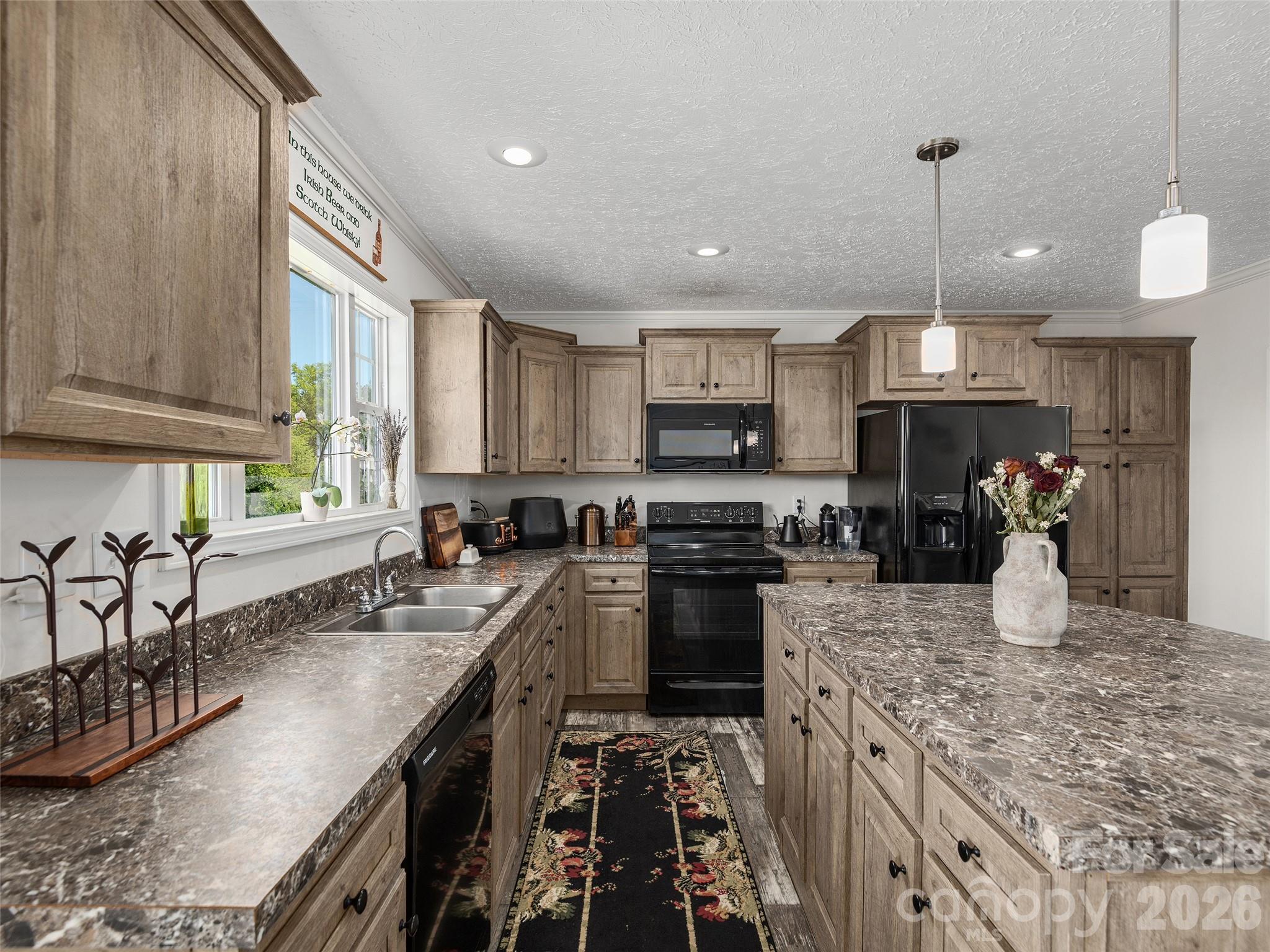 271 Sluder Branch Road Leicester NC 28748