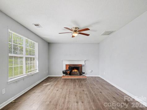 7410 Sarnia Place Charlotte NC 28269