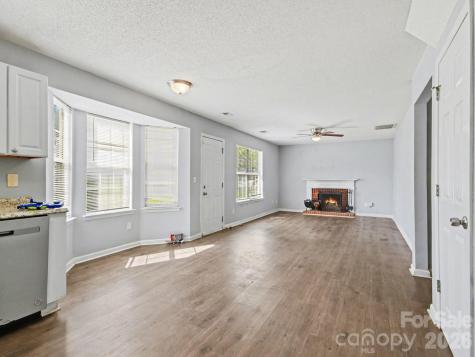 7410 Sarnia Place Charlotte NC 28269