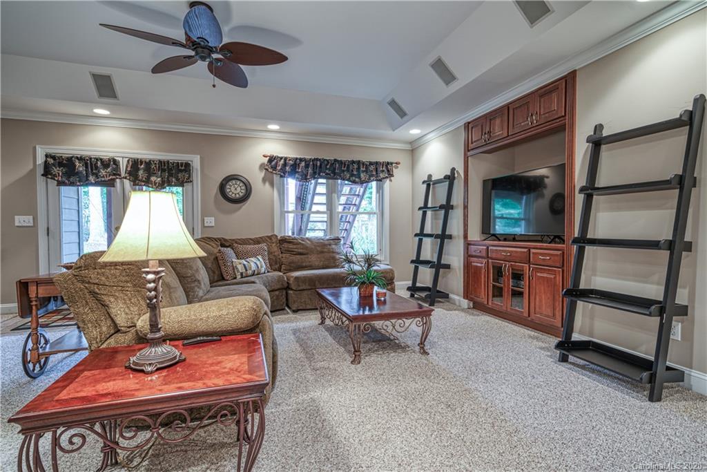 18738 Floyd Court Davidson NC 28036