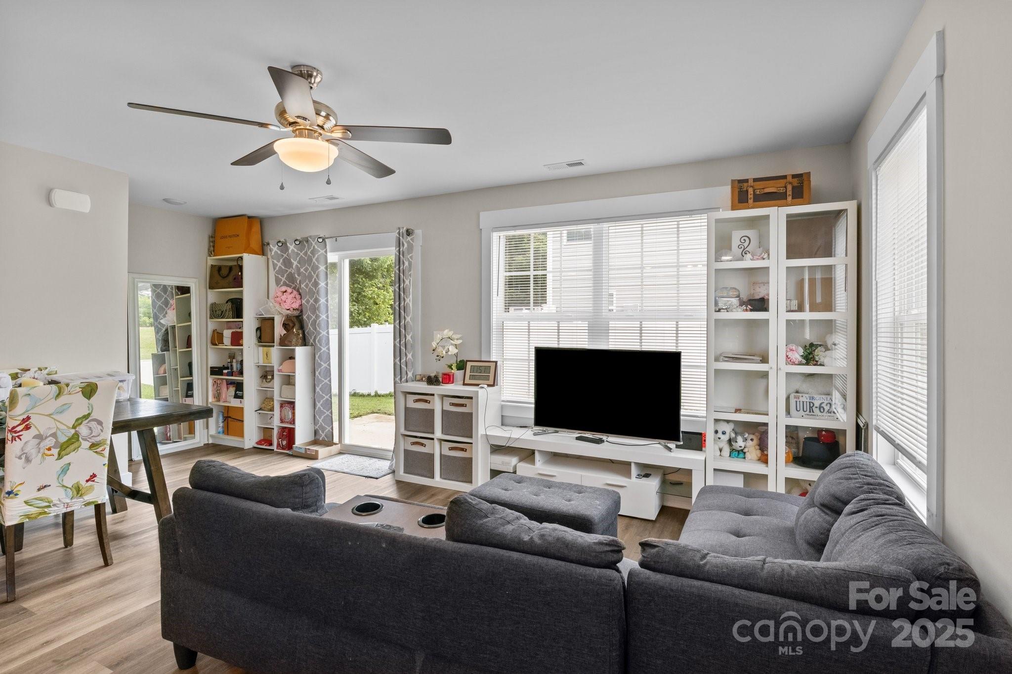 818 W Carolina Avenue Bessemer City NC 28016